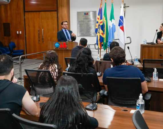 ESA Conecta debate redes sociais e a vulnerabilidade na proteção de dados